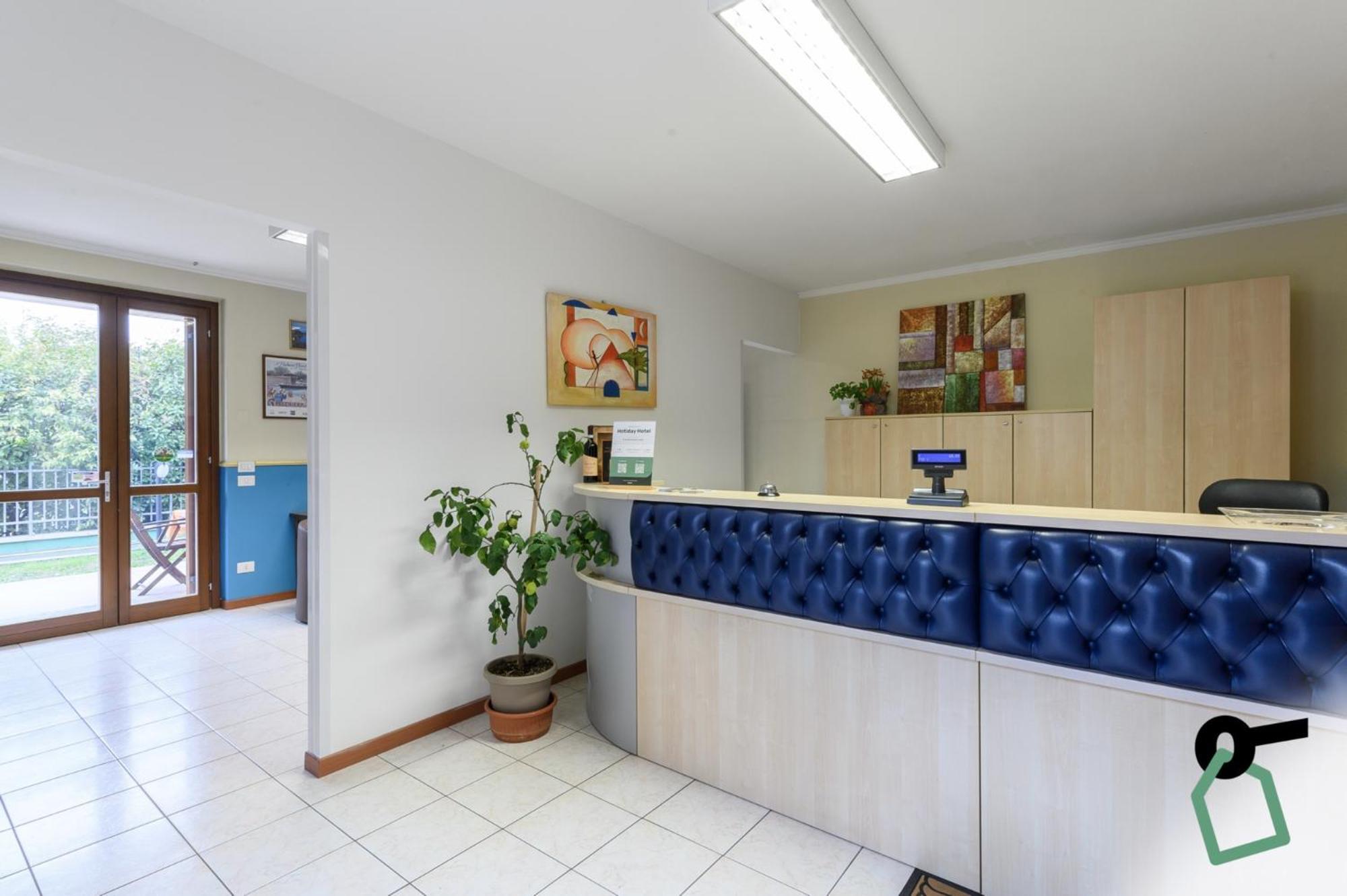 Hotiday Residence Garda Пескьера-дель-Гарда Экстерьер фото
